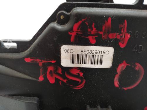 Høyre bak lås AUDI A4 B6 (8E2)  | BP21152718C99 