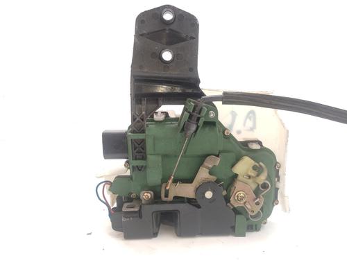 Used Front right lock VW PASSAT B5 (3B2) 1.6 (101 hp) 24682954