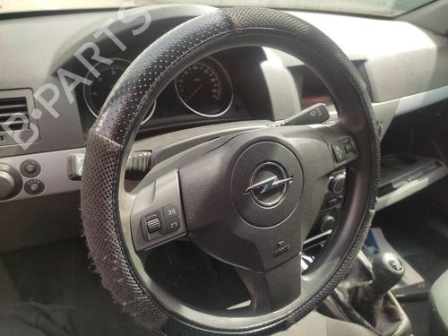 Front right lock OPEL ASTRA H Estate (A04)  | BP21152868C97 