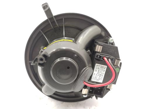Heater blower motor VW TOURAN (1T3) 2.0 TDI | BP29185295M62 