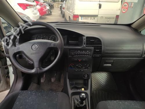 Right headlight OPEL ZAFIRA A MPV (T98) 2.0 DTI 16V (F75) | BP21157066C29