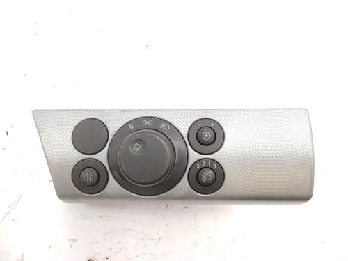 headlight-switch-opel-astra-h-a04-2004-2005-2006-2007-2008-2009-2010-2011-2012-2013-2014-34007211 main image