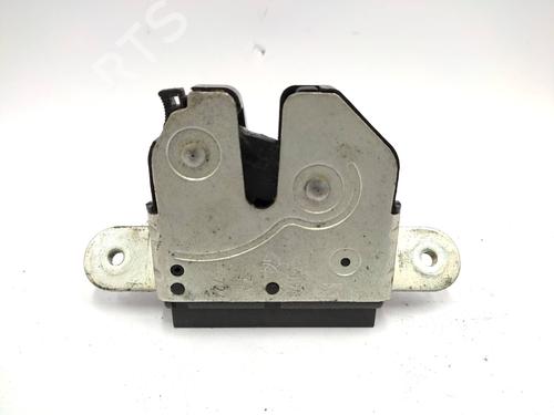 Used Tailgate lock OPEL CORSA D (S07) [2006-2015]  21161840