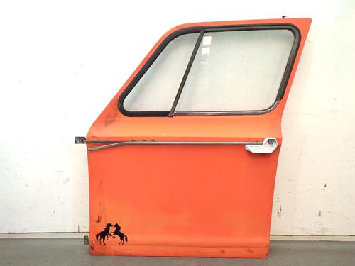 Used Left front door Left front door 37420996 37420996