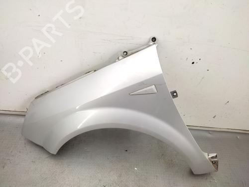 Used Left front fenders RENAULT SCÉNIC II (JM0/1_) 1.9 dCi (JM0G, JM12, JM1G, JM2C) (120 hp) 26706237
