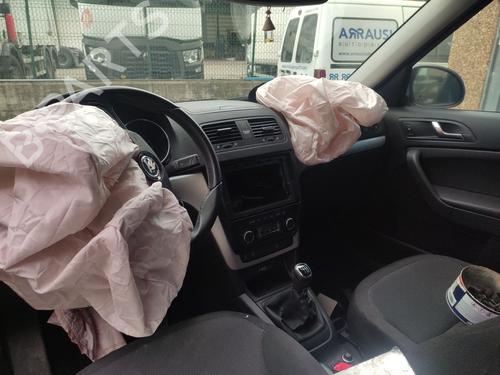 Left taillight SKODA YETI (5L) 1.2 TSI | BP32435762C34 