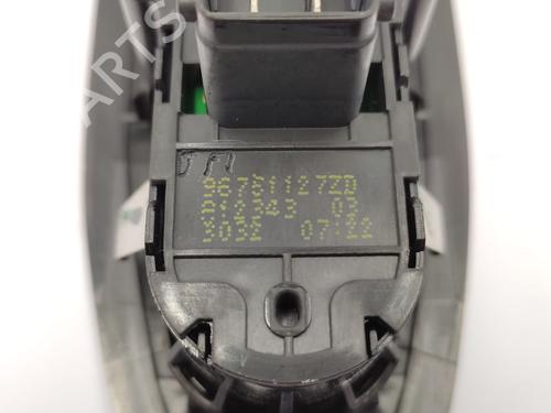 Left front window switch PEUGEOT 208 I (CA_, CC_) 1.2 VTI 82 | BP29514245I27 