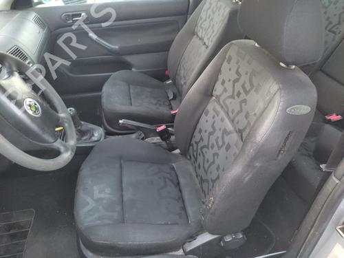 Front right lock VW GOLF IV (1J1) 1.9 TDI | BP21155705C97 