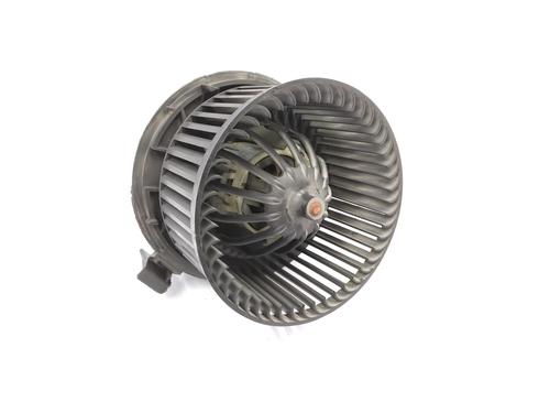 Used Heater blower motor RENAULT CLIO III Grandtour (KR0/1_) 1.5 dCi (KR0F) (86 hp) 26447766