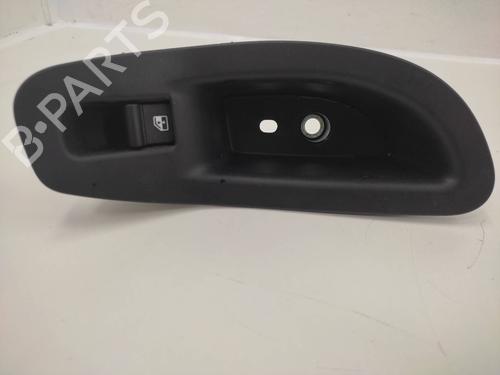 Used Right rear window switch FIAT 500X (334_) [2014-2025]  21149014