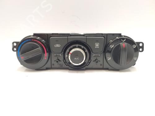 Used Climate control HYUNDAI i20 II (GB, IB) [2014-2021]  27465033