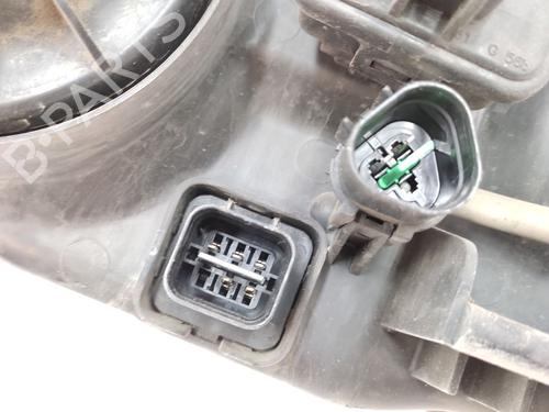 Right headlight HYUNDAI SANTA FÉ I (SM) 2.0 CRDi | BP37443673C29 - Image 3