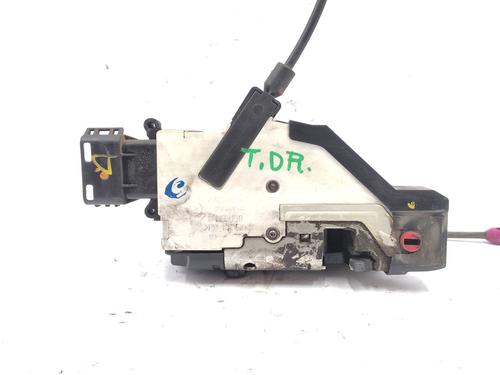 rear-right-lock-citroen-c3-picasso-sh_-2008-35726388 main image
