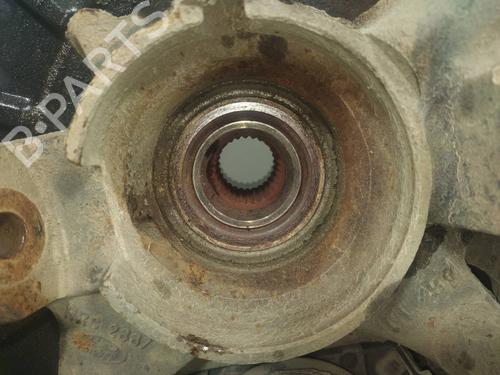 Left front steering knuckle LAND ROVER FREELANDER I (L314) 2.0 DI 4x4 | BP21149053M25 