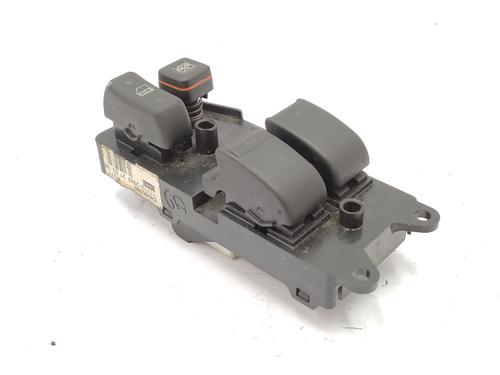 Venstre fortil elrude kontakt TOYOTA COROLLA (_E12_) 2.0 D-4D (CDE120_, CDE120R) (90 hp) 30488934