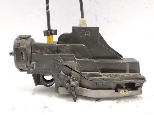 Venstre bagtil lås MERCEDES-BENZ A-CLASS (W168) A 170 CDI (168.009, 168.109) (95 hp) 31130171