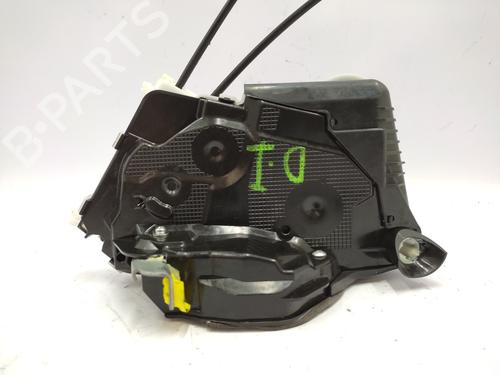 Used Front left lock TOYOTA YARIS (_P13_) 1.3 (NSP130_, NSP130) (99 hp) 23548147