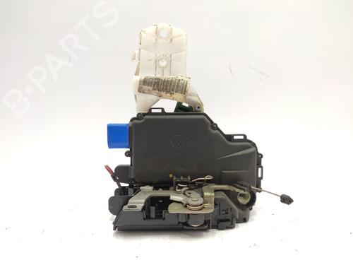 Used Front left lock VW POLO IV (9N_, 9A_) 1.2 12V (64 hp) 29308497