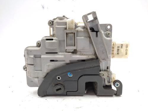 Venstre bak lås VW PASSAT B6 (3C2) 2.0 TDI 16V 4motion | BP24395556C100