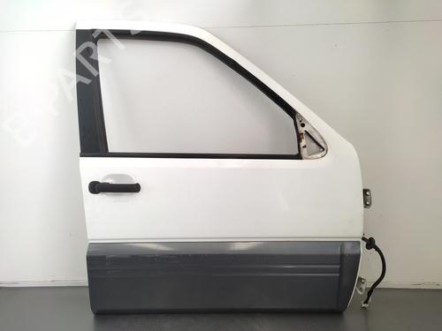 Used Right front door NISSAN TERRANO II (R20) [1992-2007]  21157061