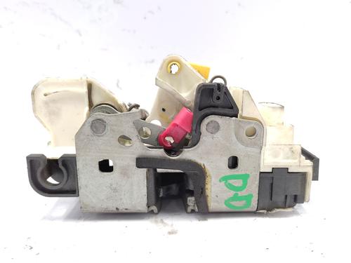 Serrure avant droite DODGE CALIBER 2.0 CRD (140 hp) 32079888