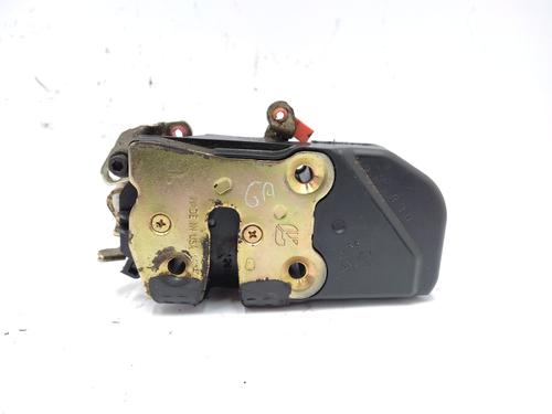 Serrure avant gauche CHRYSLER PT CRUISER (PT_) [2000-2010]  31904915