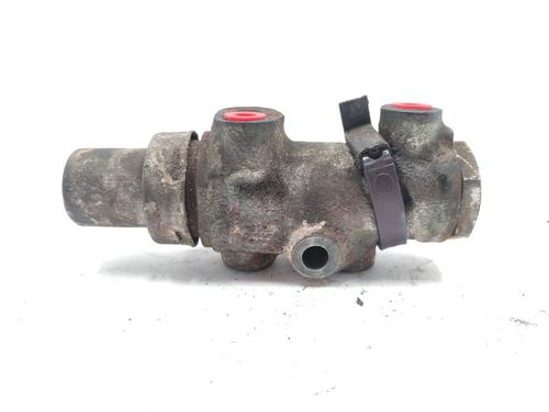 Brake master cylinder LAND ROVER DEFENDER Station Wagon (L316)  | BP21175413M77 