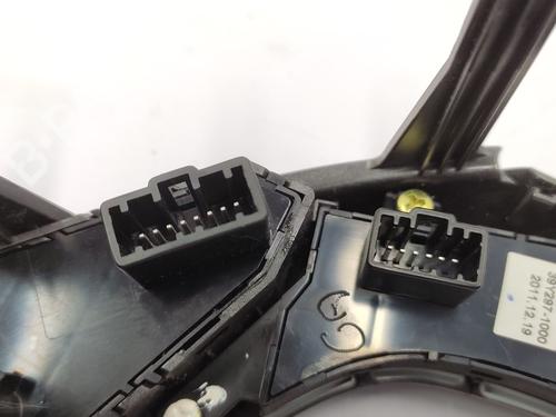 Steering wheel controls HYUNDAI i30 (GD) 1.4 | BP30147993E15