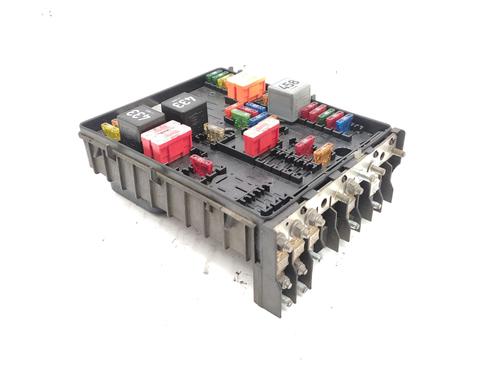 Used Fuse box Fuse box AUDI A3 (8P1) 2.0 TDI 16V (140 hp) 40020647 40020647