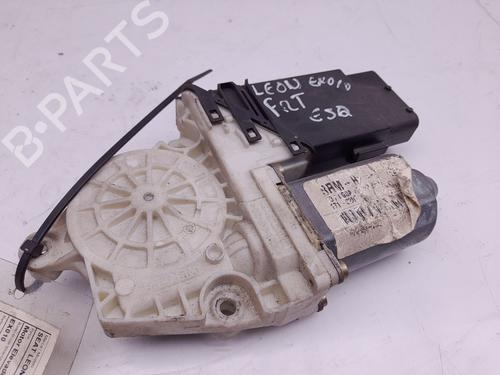 Left front window motor SEAT LEON (1M1) 1.9 TDI | BP5005561E21 