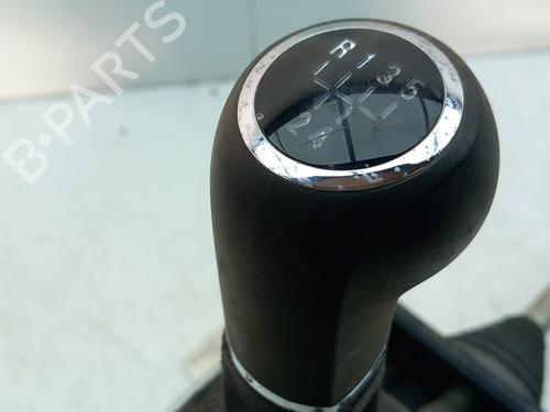 Used Gear lever OPEL CORSA E (X15) [2014-2025]  5005723