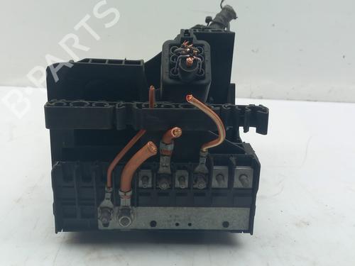 Fuse box SEAT LEON (1P1) 1.9 TDI | BP4989836E1 