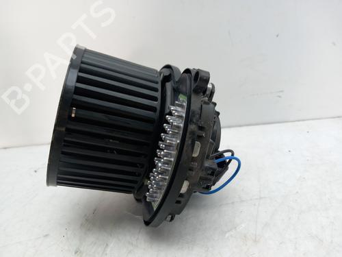 Heater blower motor RENAULT MEGANE IV Grandtour (K9A/M/N_) 1.2 TCe 100 | BP5277689M62 