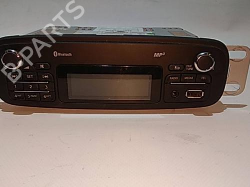 Radio RENAULT CLIO IV Hatchback Van (BH_)  281154149R