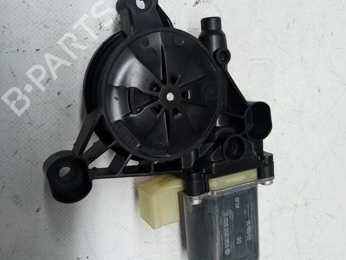 Used Right front window motor VW GOLF VII (5G1, BQ1, BE1, BE2) [2012-2021]  7305476