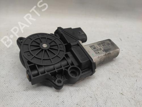 Left rear window motor BMW 1 (E87) 118 i 71002603