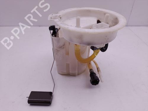Used Fuel pump BMW X1 (F48) sDrive 18 d (150 hp) 14381310