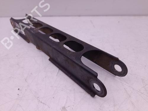 Brazo Suspension trasero izquierdo BMW 1 (E87) 120 d (163 hp) 11237924