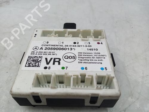 Elektronisk modul MERCEDES-BENZ C-CLASS (W205) C 220 BlueTEC / d (205.002, 205.004) (170 hp) 15221146