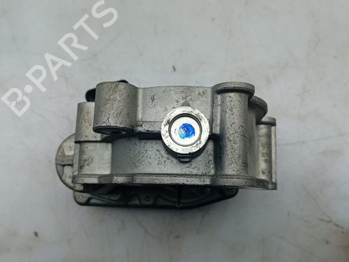 Throttle body VOLVO V60 II Cross Country (227) | BP12583864M82