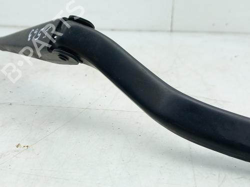 Ramię wycieraczki przedniej szyby OPEL CORSA E Hatchback Van (X15) 1.3 CDTI (08) 13284134