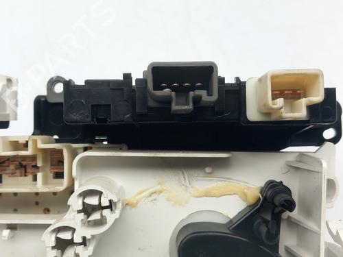 Spak kontakt TOYOTA YARIS (_P1_) 1.0 (SCP10_, SCP10R) | BP13715323I30 