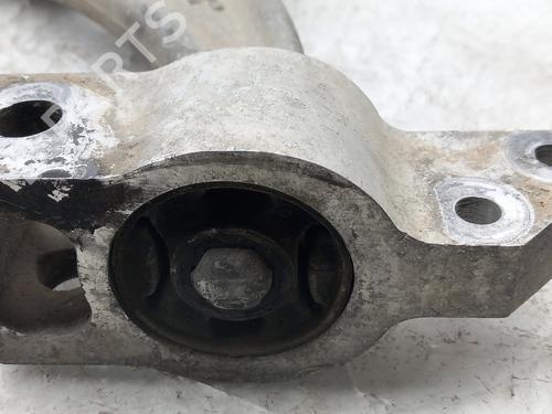 Venstre fortil bærearm VW PASSAT B6 (3C2) 2.0 TDI | BP15281347M12