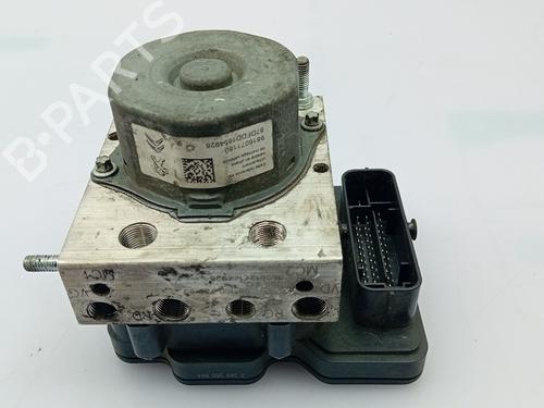 Used Control unit Control unit PEUGEOT 308 SW II (LC_, LJ_, LR_, LX_, L4_) 1.6 BlueHDi 120 (120 hp) 15588834 15588834