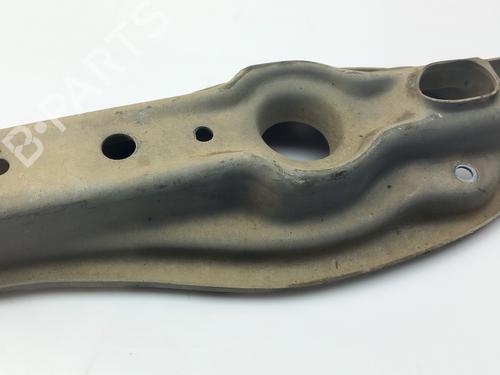 Højre bagtil bærearm BMW 3 (E90) 318 d (143 hp) 15651994