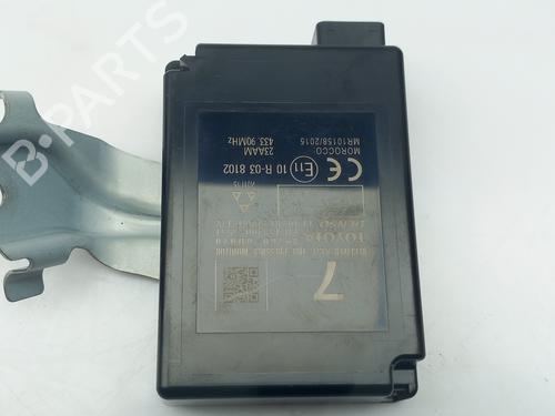Used Electronic module TOYOTA YARIS (_P13_) 1.5 Hybrid (NHP130_, NHP130) (101 hp) 15674342