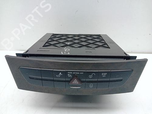 Bilradio MERCEDES-BENZ CLS (C219) CLS 320 CDI (219.322) (224 hp) 16454242