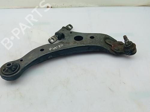 Højre fortil bærearm TOYOTA PREVIA II (_R3_) 2.0 D-4D (CLR30_, CLR30R) BP16888260M13