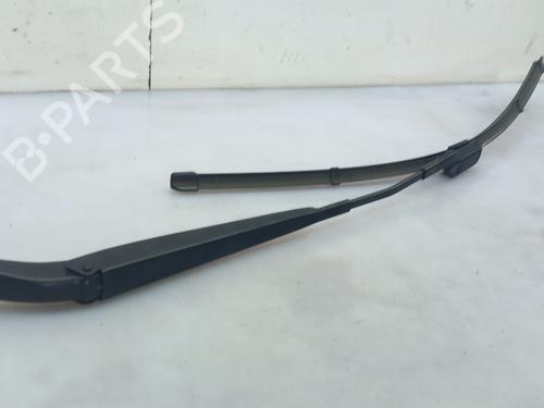 Front windshield wiper arm PEUGEOT 208 II (UB_, UP_, UW_, UJ_) 1.2 PureTech 130 9822931680