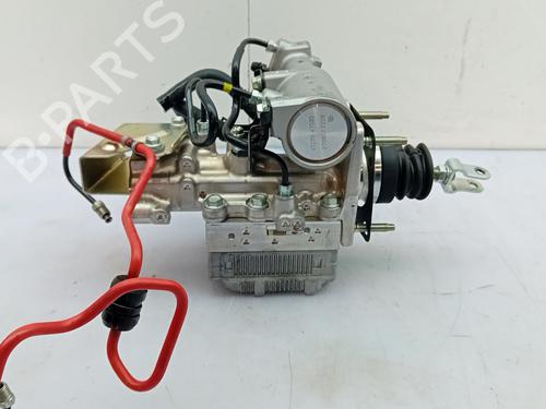 Used Electronic module TOYOTA YARIS (_P13_) 1.5 Hybrid (NHP130_, NHP130) (101 hp) 17498096